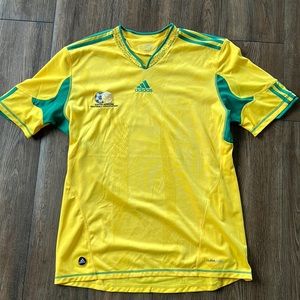 Mens South African national team soccer jersey (replica). Mens size Large.